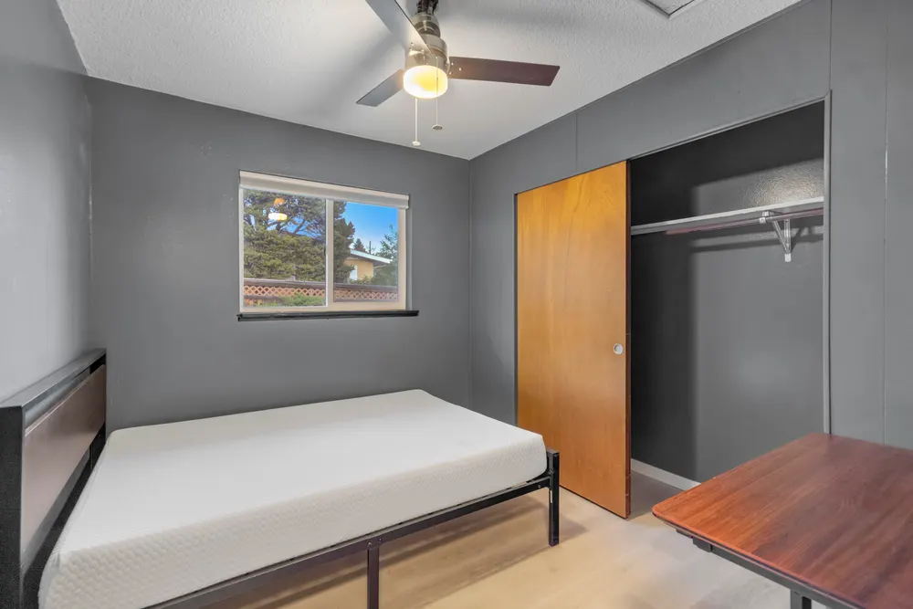 Small Room photos