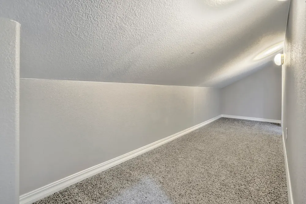 North Room · Extra Storage photos